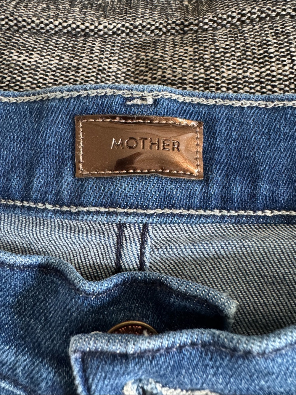 MOTHER Women's Petites The Lil' Weekender Jean - Picture 5 of 10
